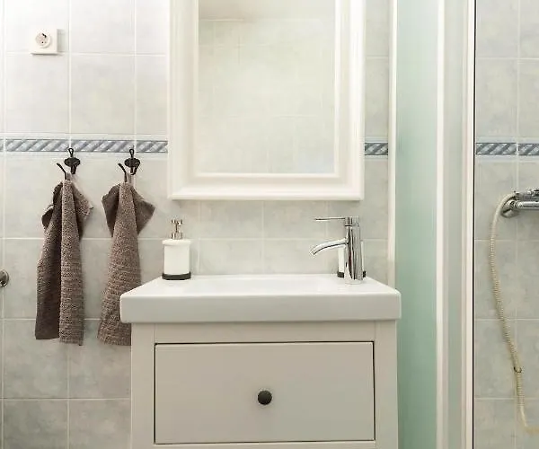 House Marina Tatil Evi Rogacic
